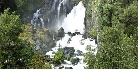 Nowa Zelandia zdjęcie: Najlepsze, sekretne miejsce kampingowe w Nowej Zelandii nr 1 Lake Taravera Outlet.